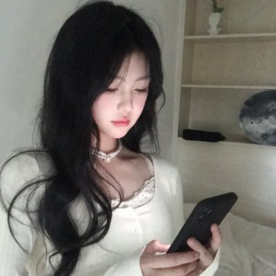 淘气小女巫